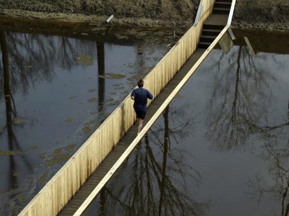 mosesbridge3-565x423